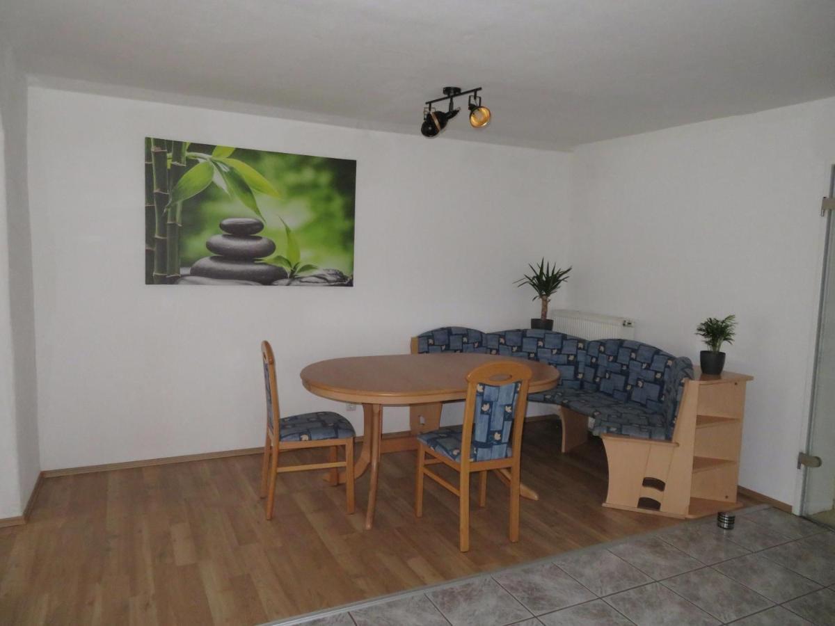 Kleines Gemuetliches Monteurzimmer Dresden Bagian luar foto